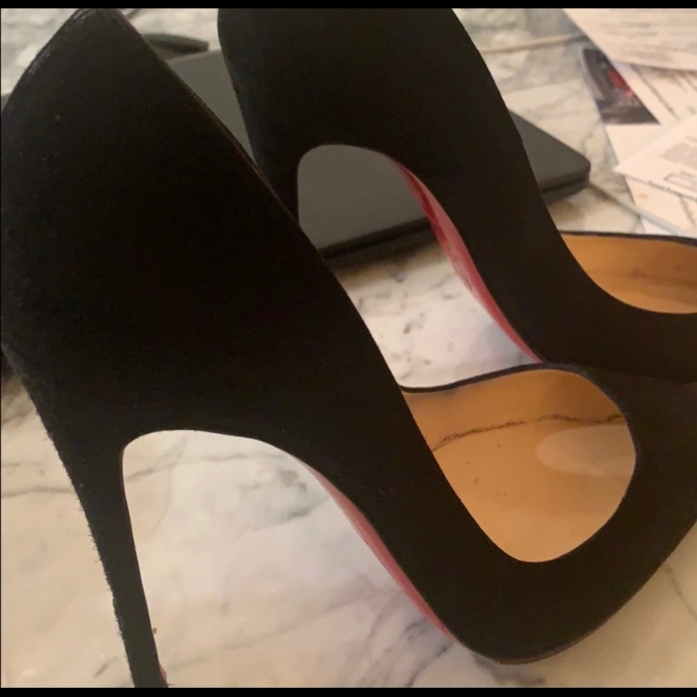 Christian Louboutin So Kate 120/5” size 38.5